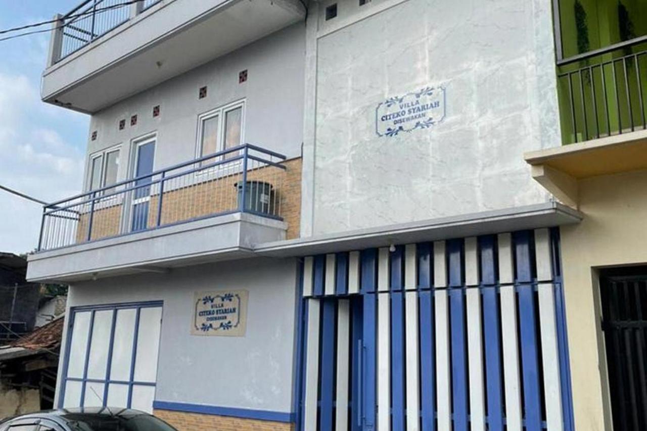 Villa Syariah Citeko RedPartner Bogor Luaran gambar