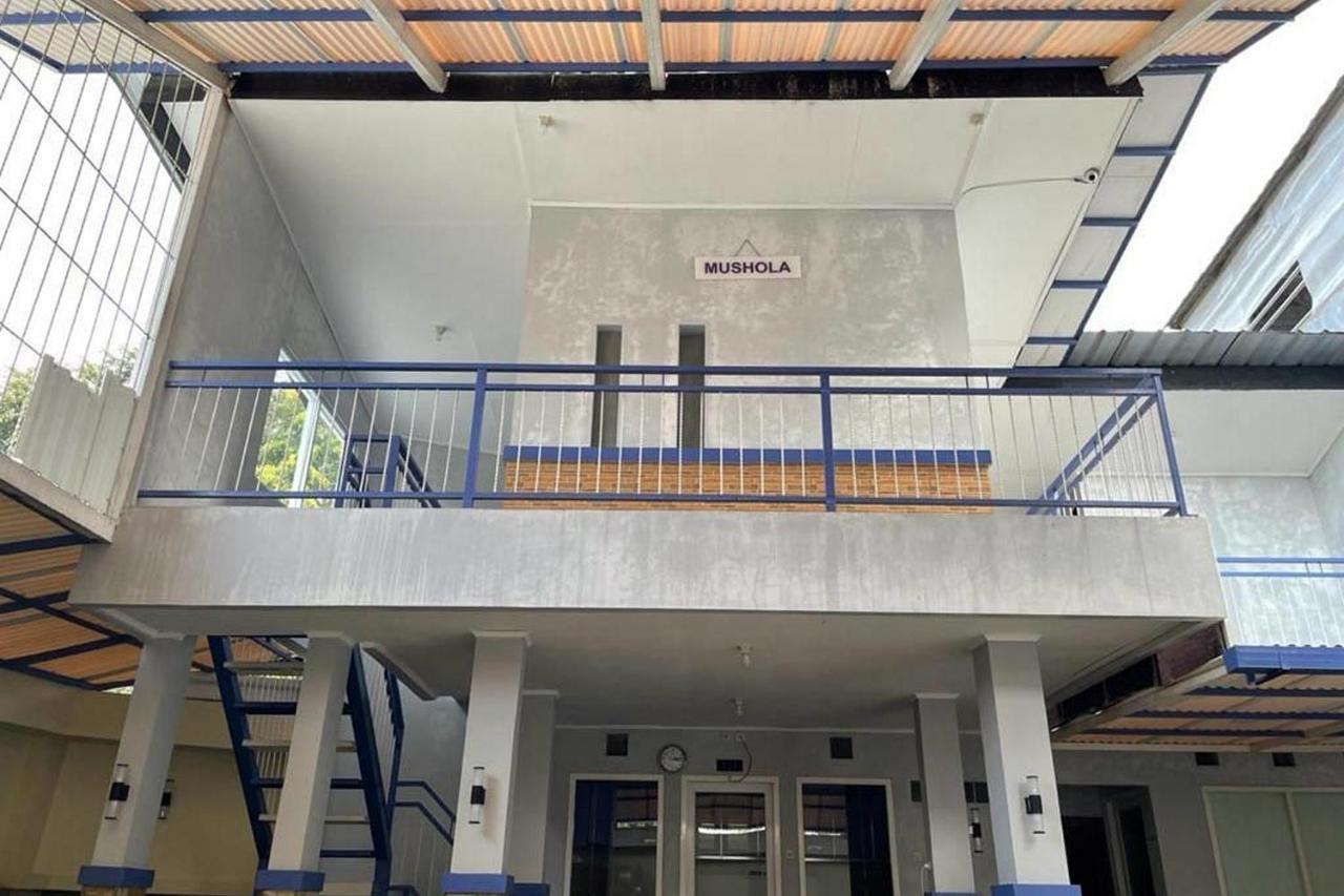 Villa Syariah Citeko RedPartner Bogor Luaran gambar